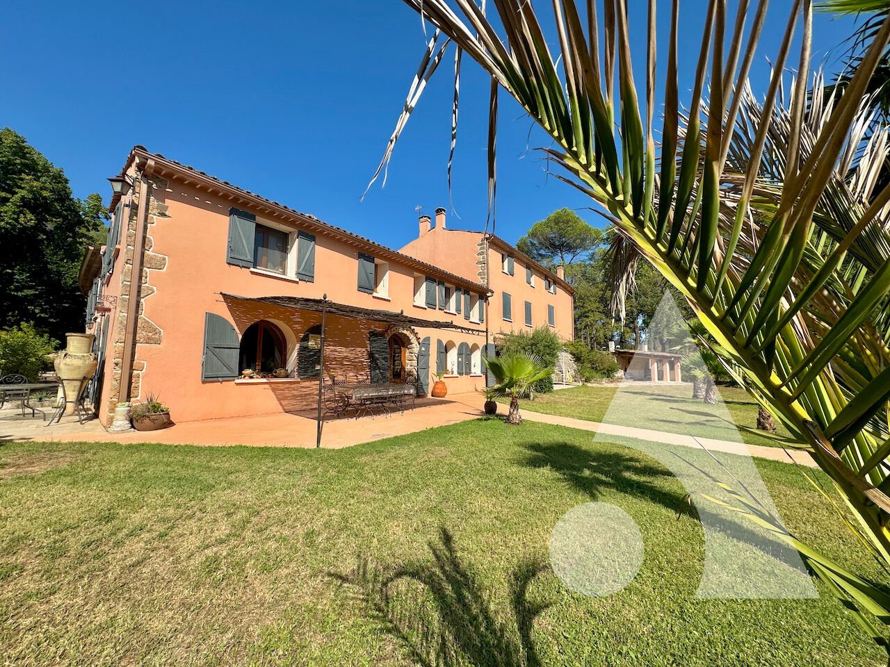 Maison à vendre, 470m², Villecroze
