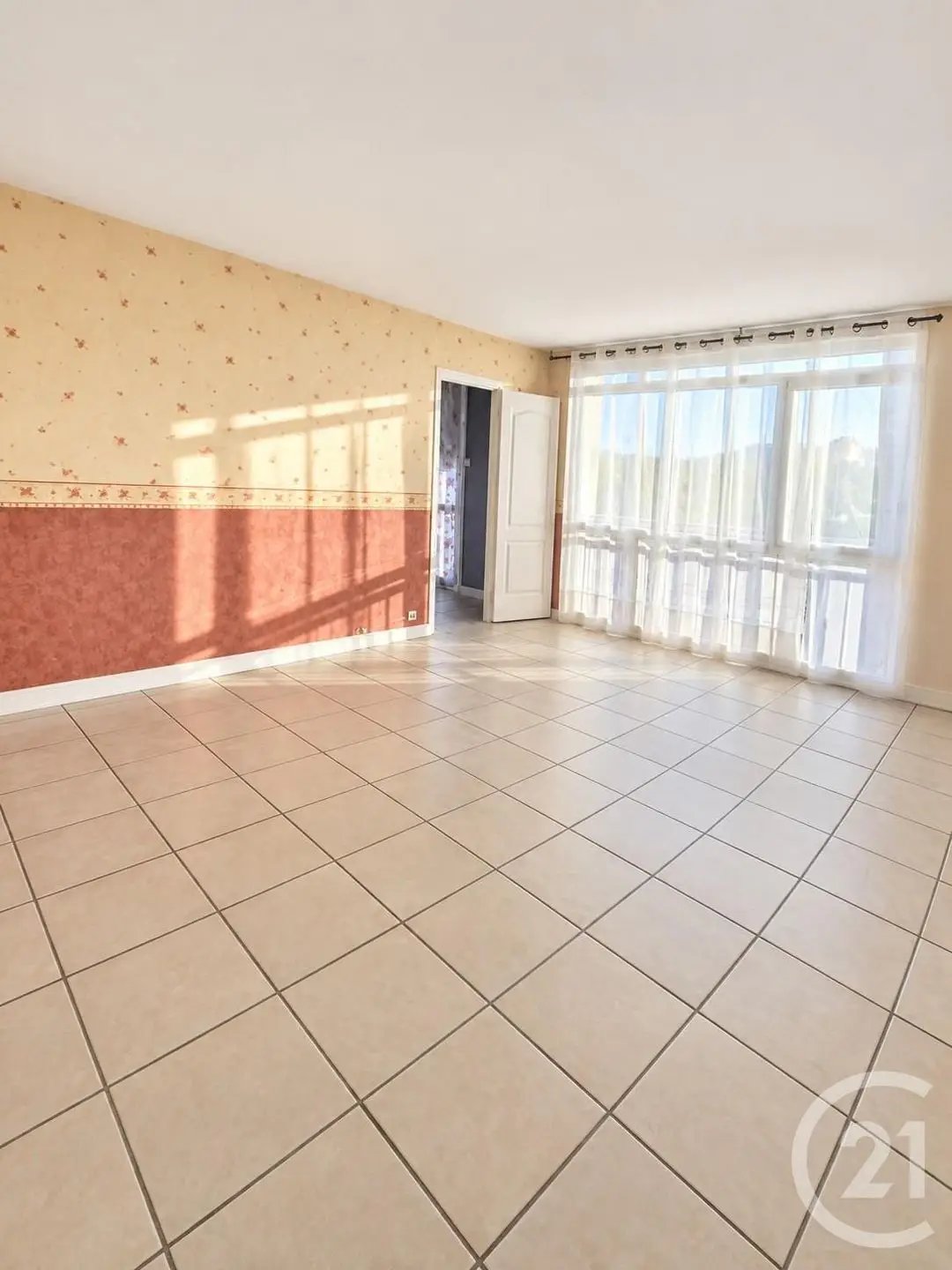 Appartement à vendre, 73m², Boussy-Saint-Antoine