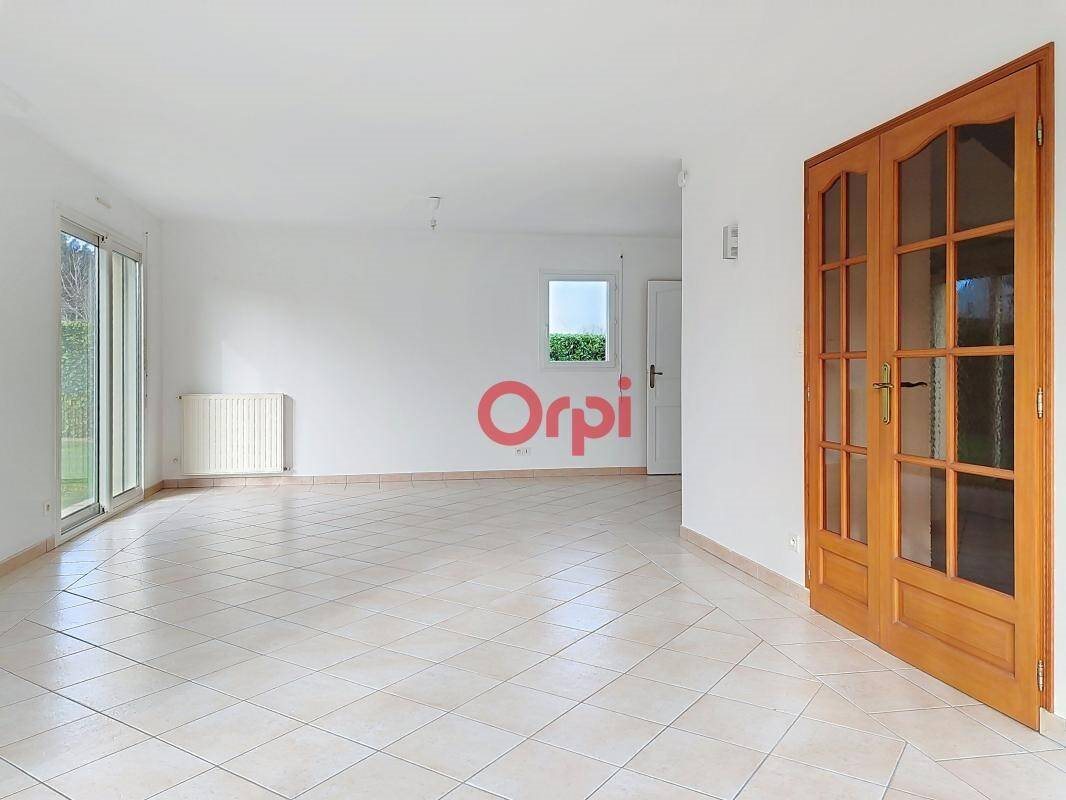Maison à vendre, 121m², Theix