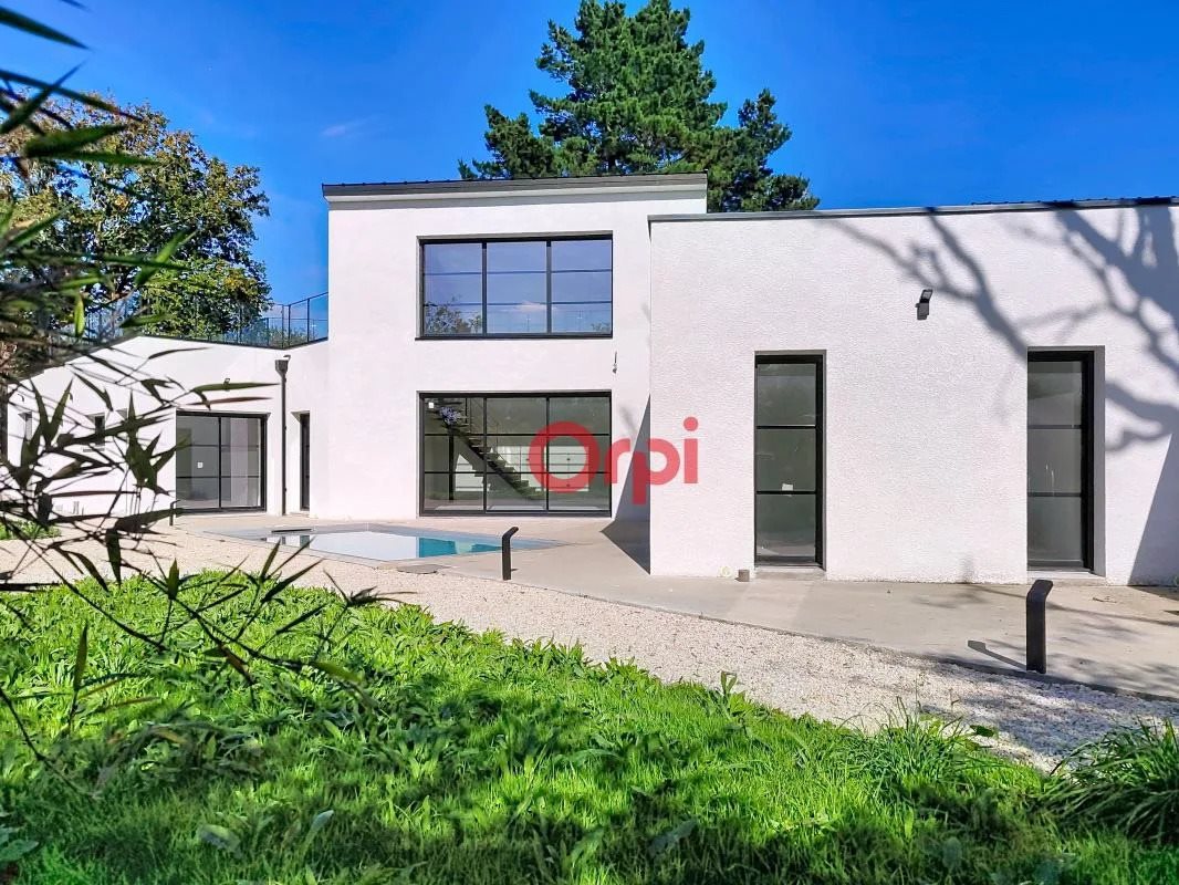 Maison à vendre, 138m², Theix