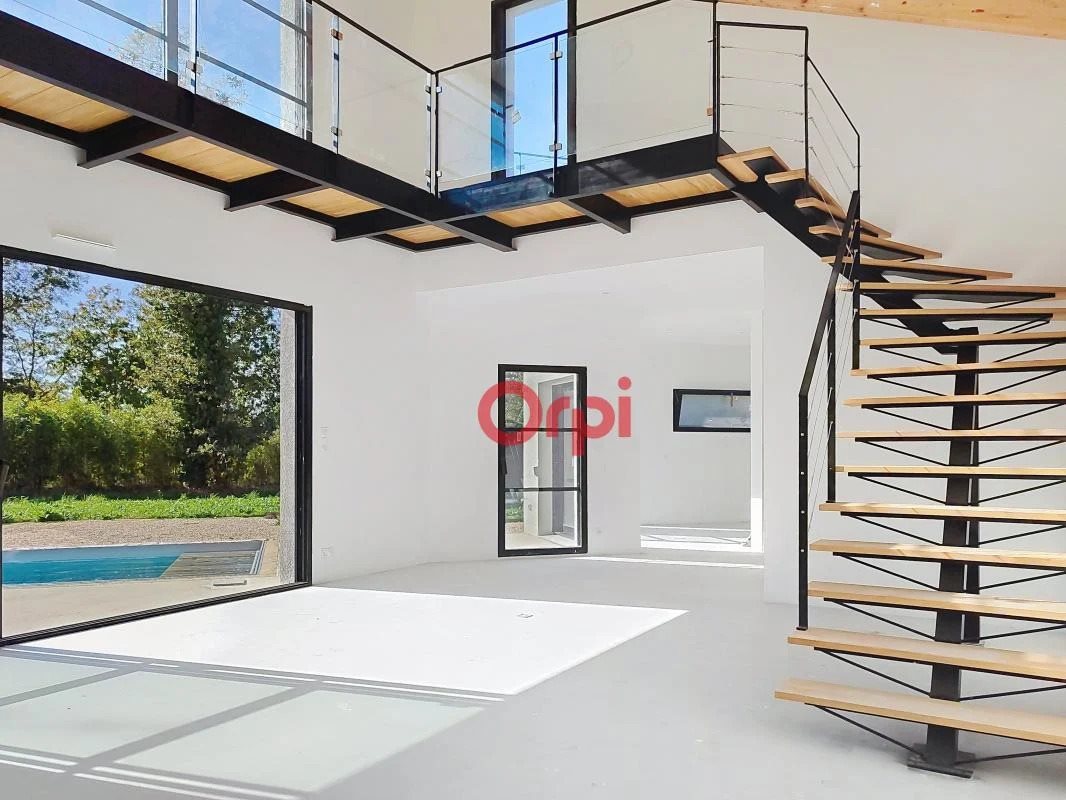 Maison à vendre, 138m², Theix
