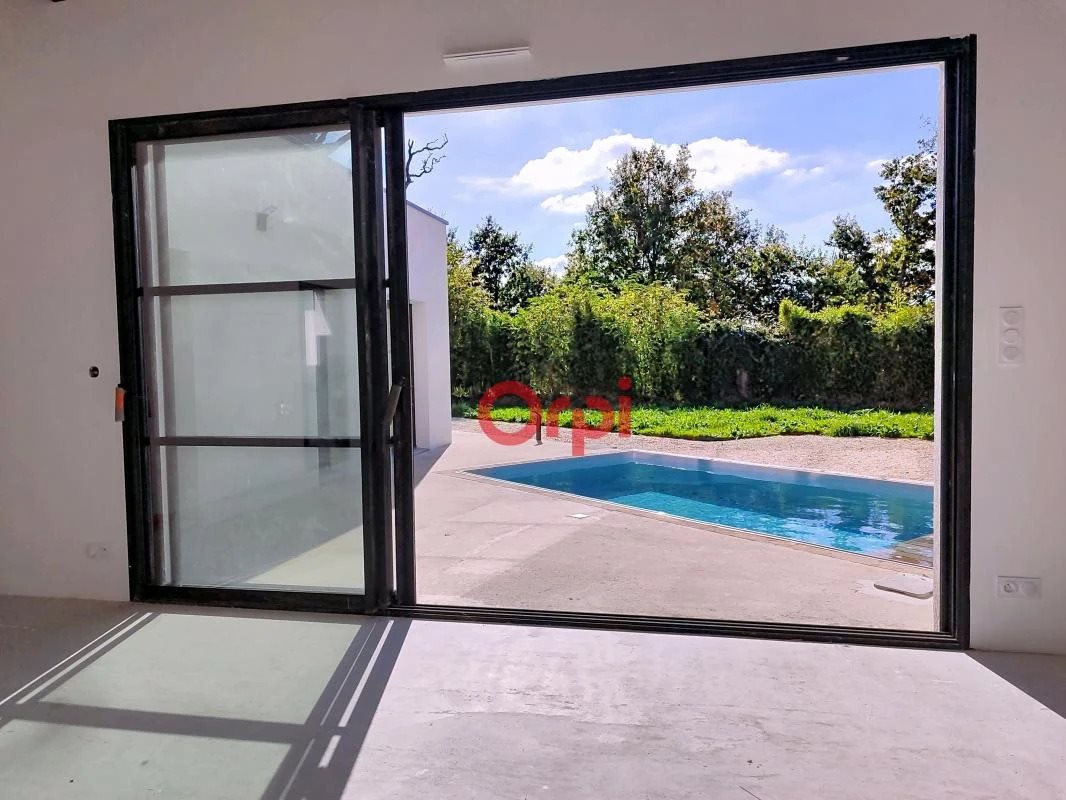 Maison à vendre, 138m², Theix