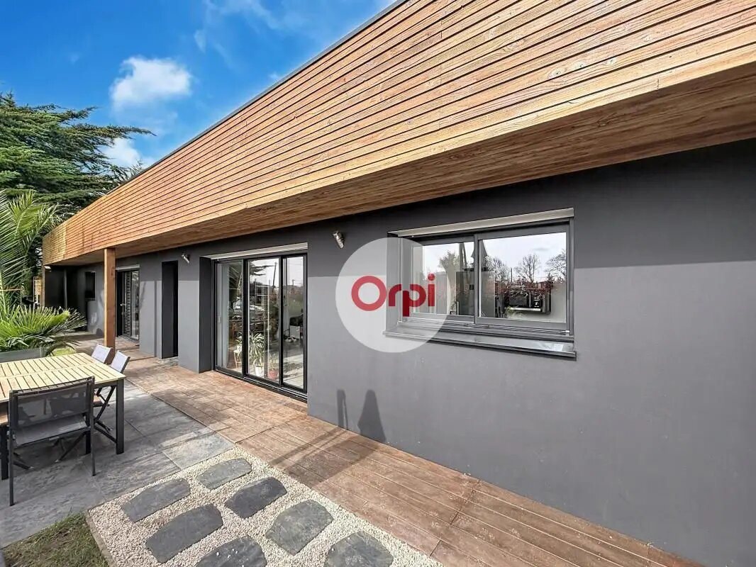 Maison à vendre, 150m², Theix
