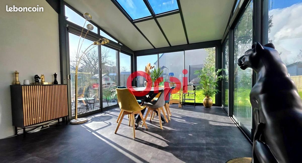 Maison à vendre, 136m², Theix