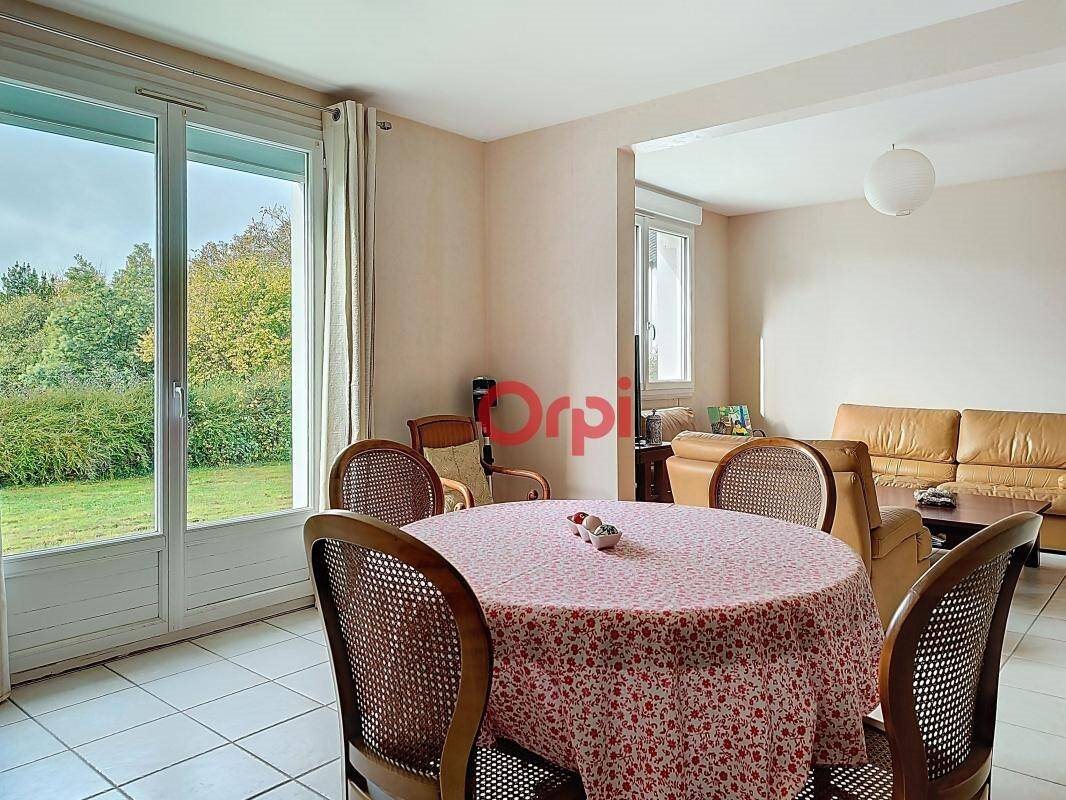 Maison à vendre, 75m², Theix