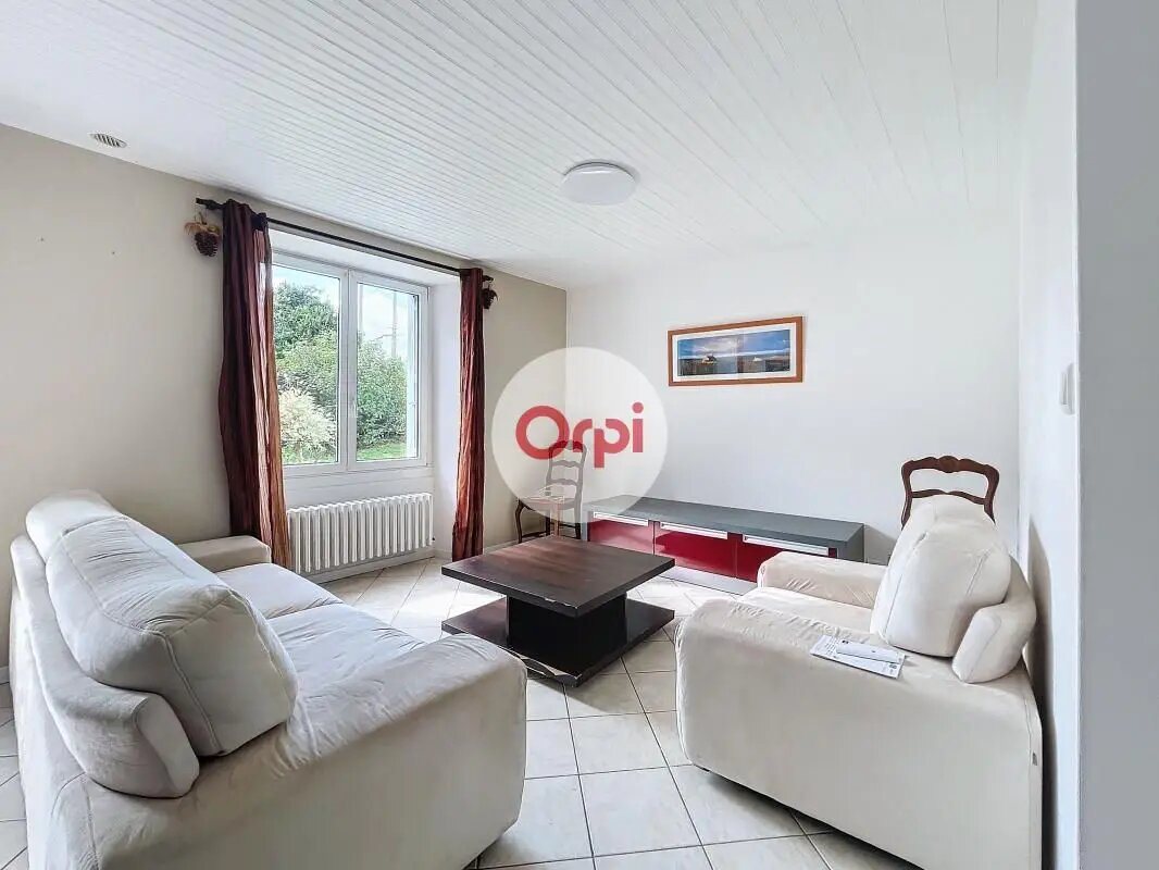 Maison à louer, 60m², Theix