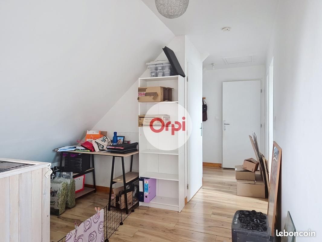 Appartement à louer, 45m², Theix