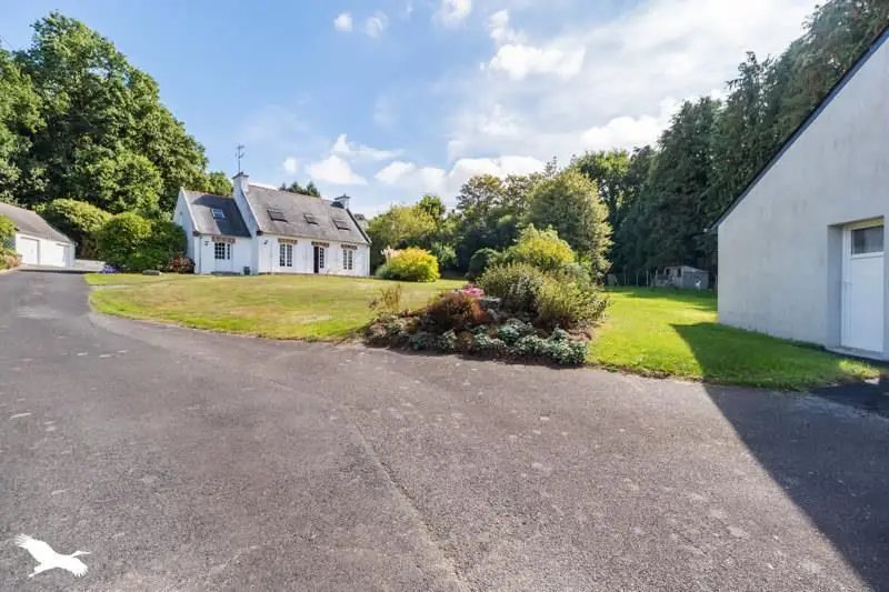 Maison à vendre, 133m², Belle-Isle-en-Terre