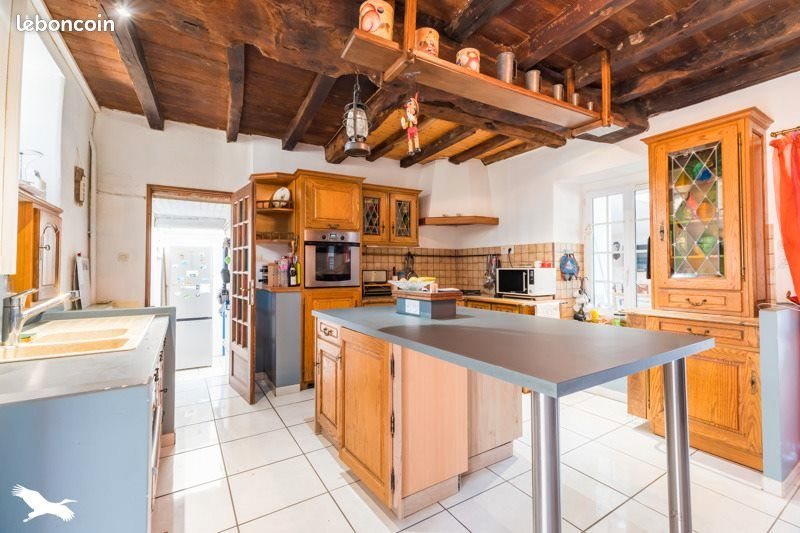 Maison à vendre, 224m², Bégard