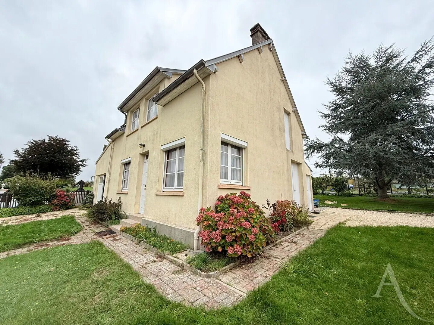 Maison à vendre, 82m², Pierres