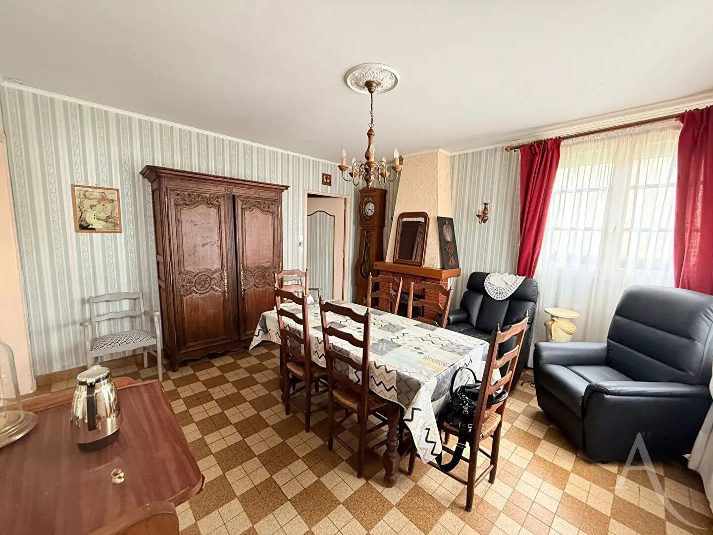 Maison à vendre, 82m², Pierres