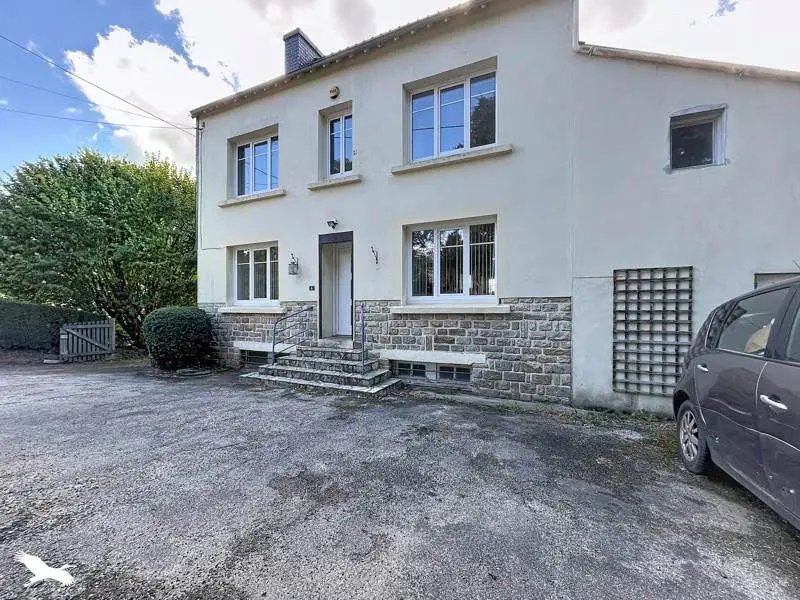 Maison à vendre, 107m², Guiscriff