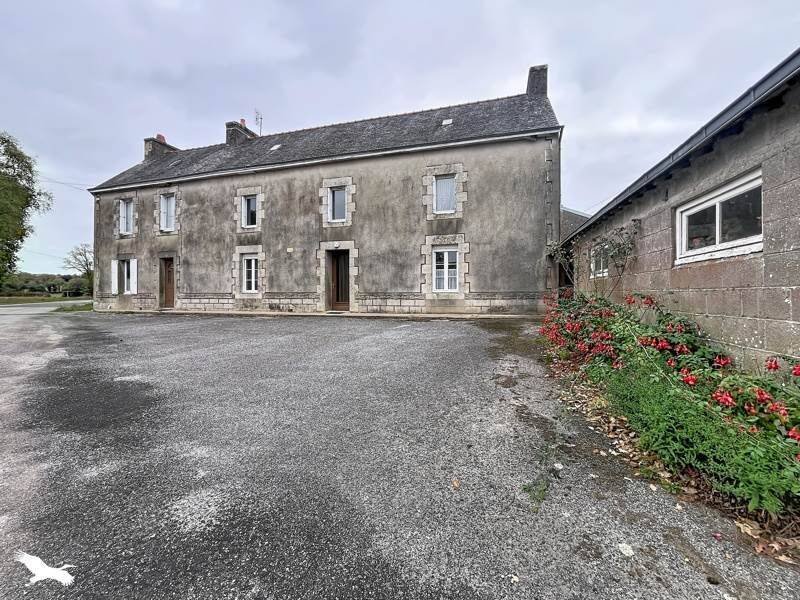 Maison à vendre, 214m², Guiscriff