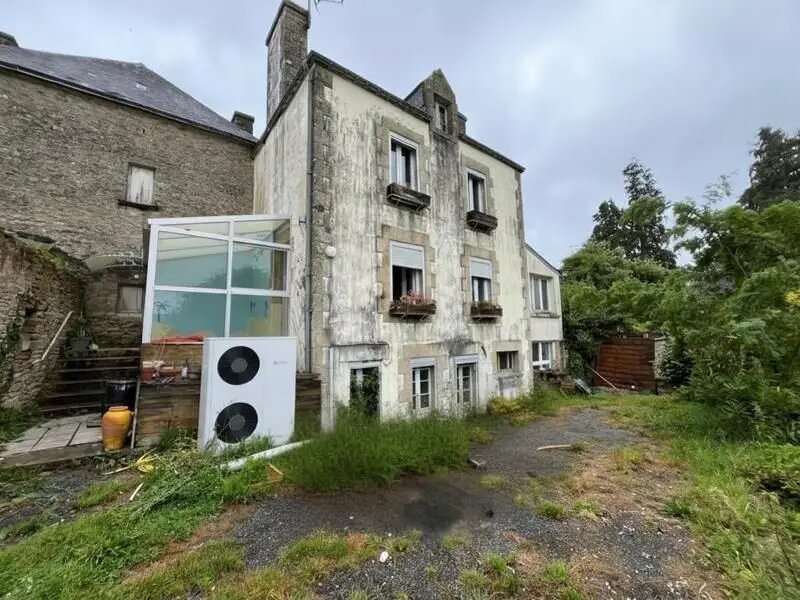 Maison à vendre, 129m², Saint-Caradec-Trégomel