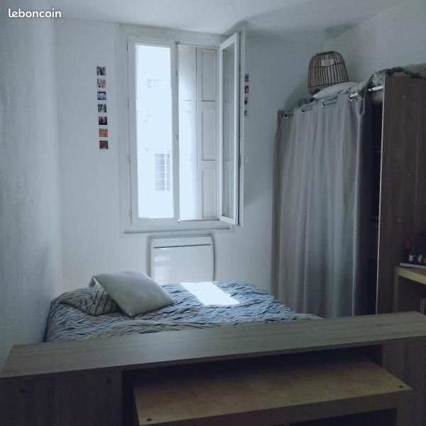 Appartement à louer, 41m², Nîmes