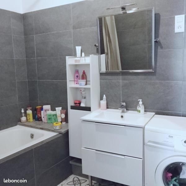 Appartement à louer, 41m², Nîmes