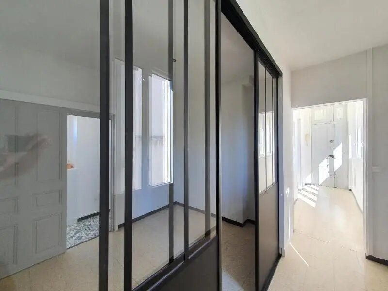 Appartement à louer, 61m², Nîmes