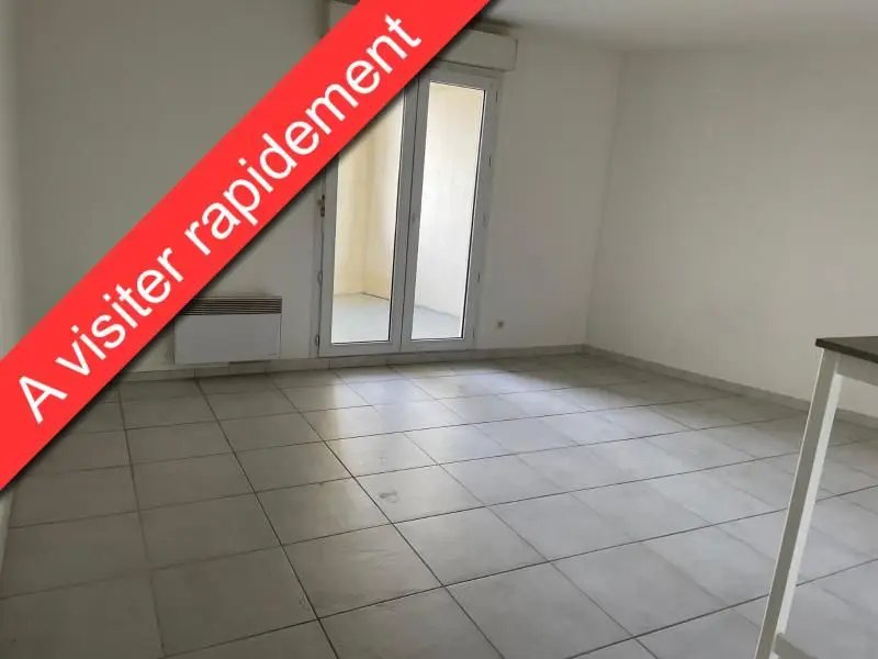 Appartement à louer, 28m², Nîmes