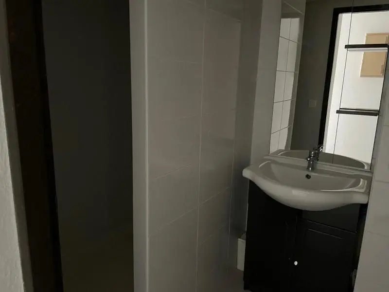 Appartement à louer, 28m², Nîmes