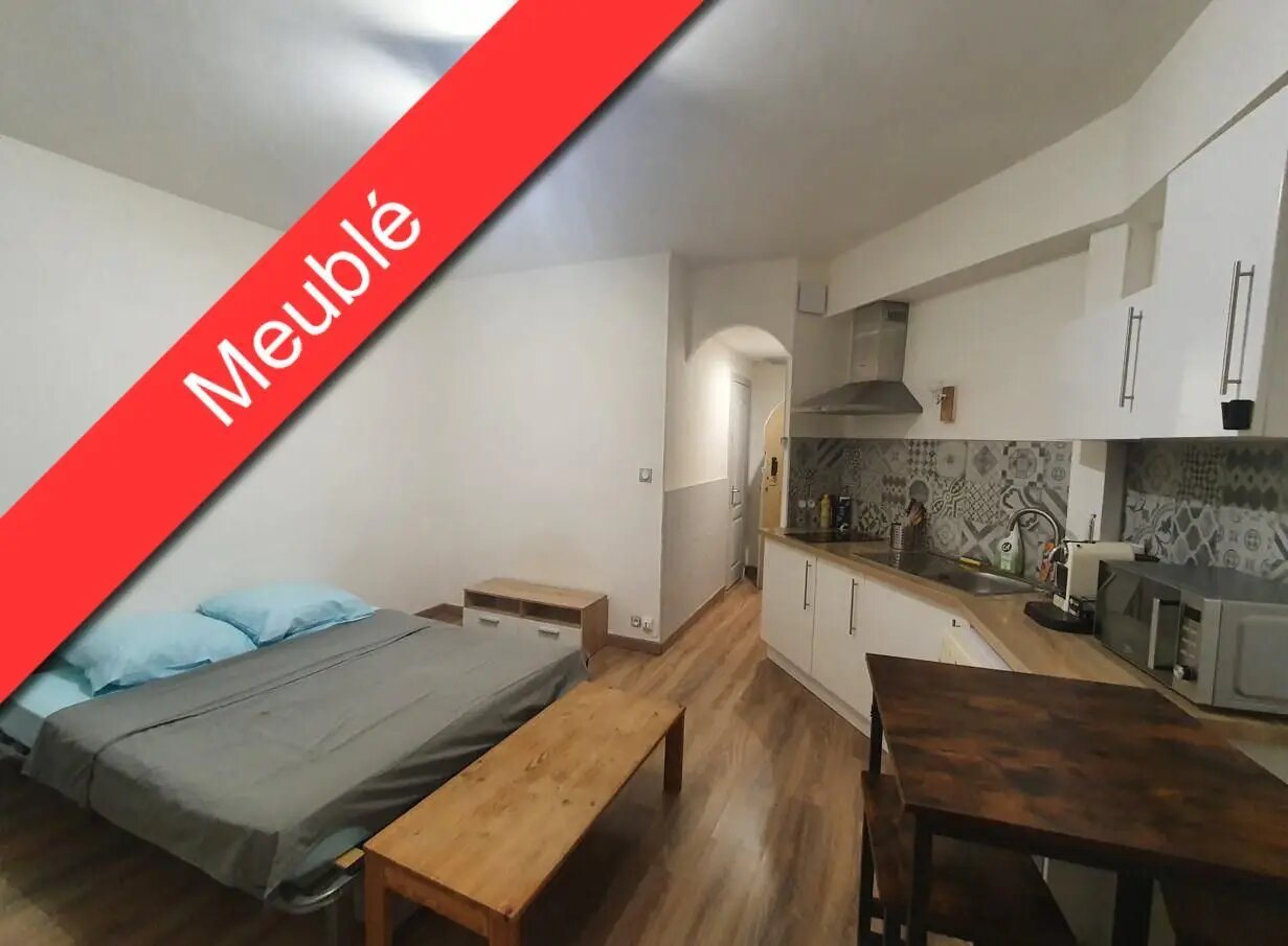 Appartement à louer, 21m², Nîmes