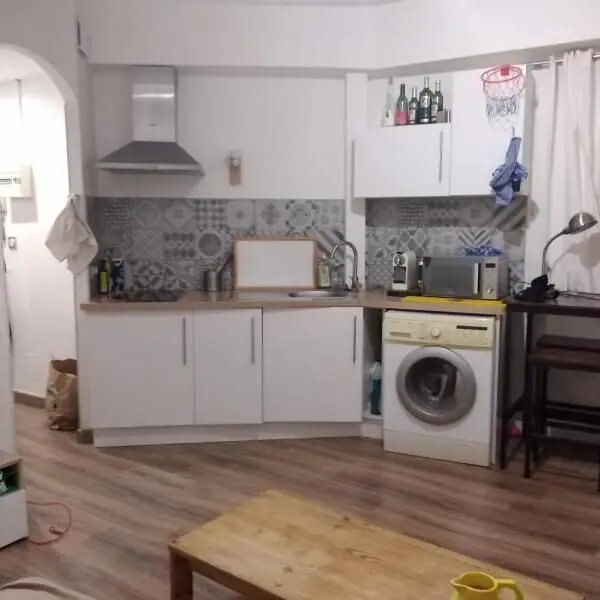 Appartement à louer, 21m², Nîmes