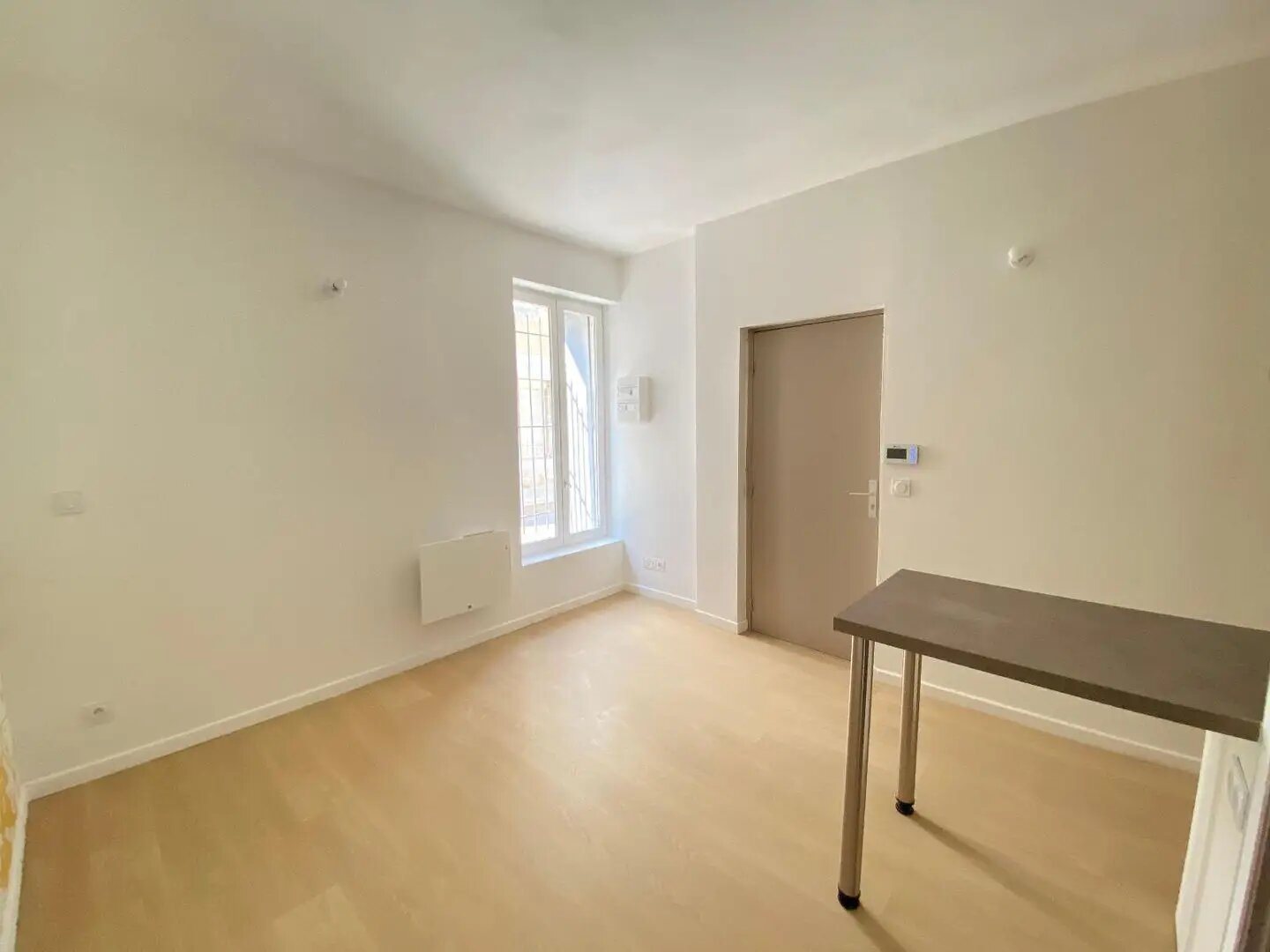 Appartement à louer, 17m², Nîmes