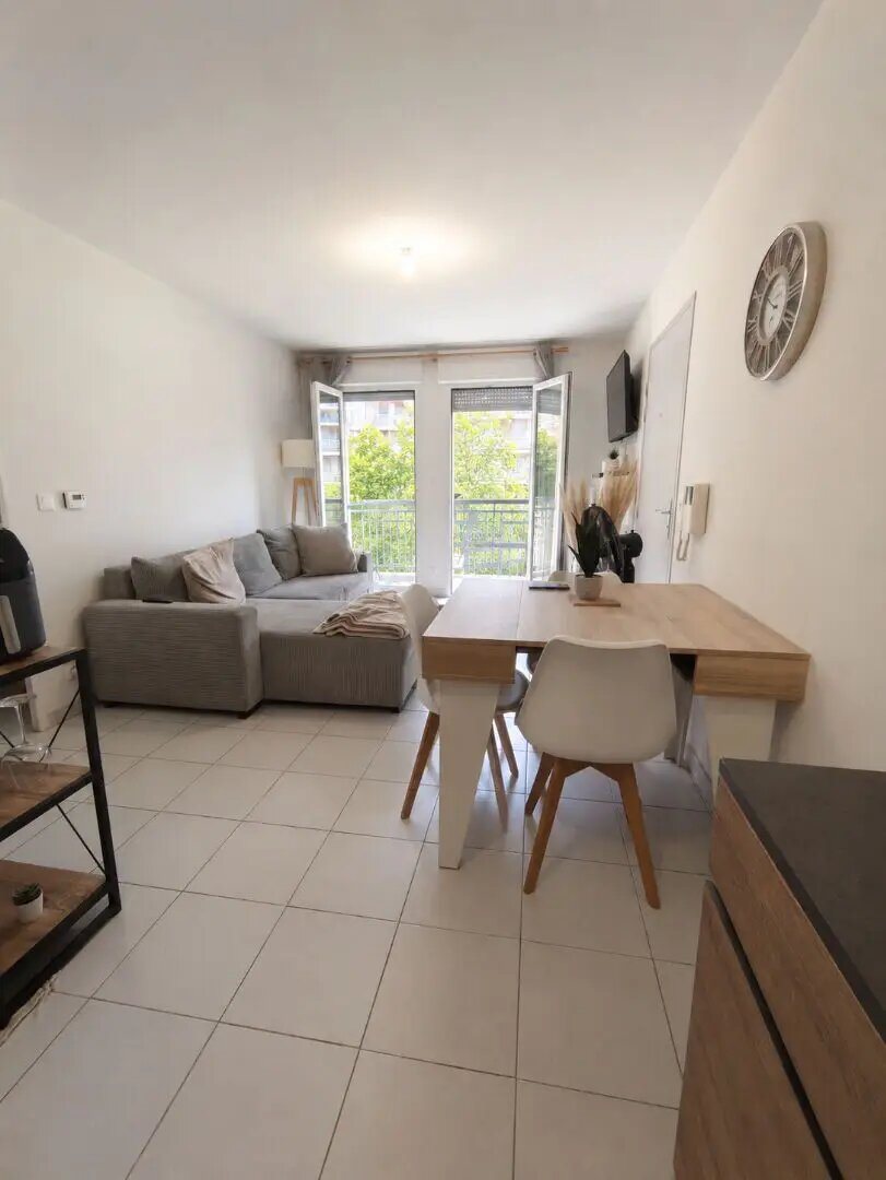 Appartement à vendre, 39m², Garons