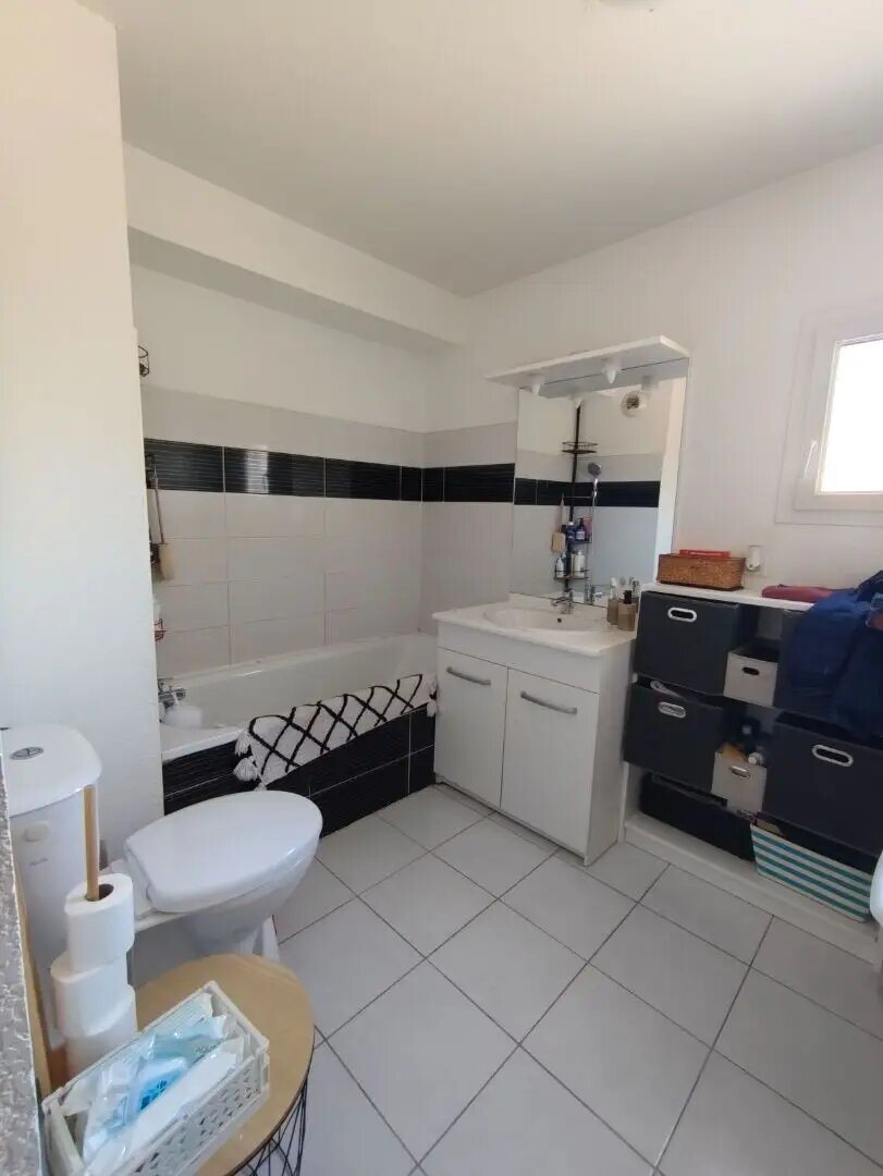 Appartement à vendre, 39m², Garons