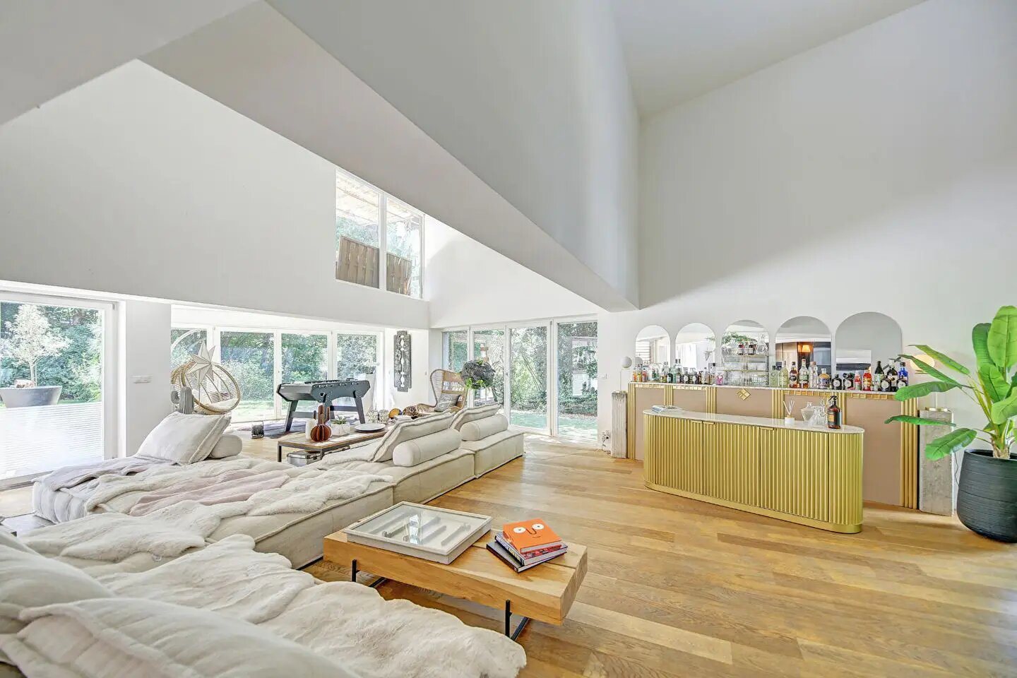 Maison à louer, 700m², Jouy-en-Josas