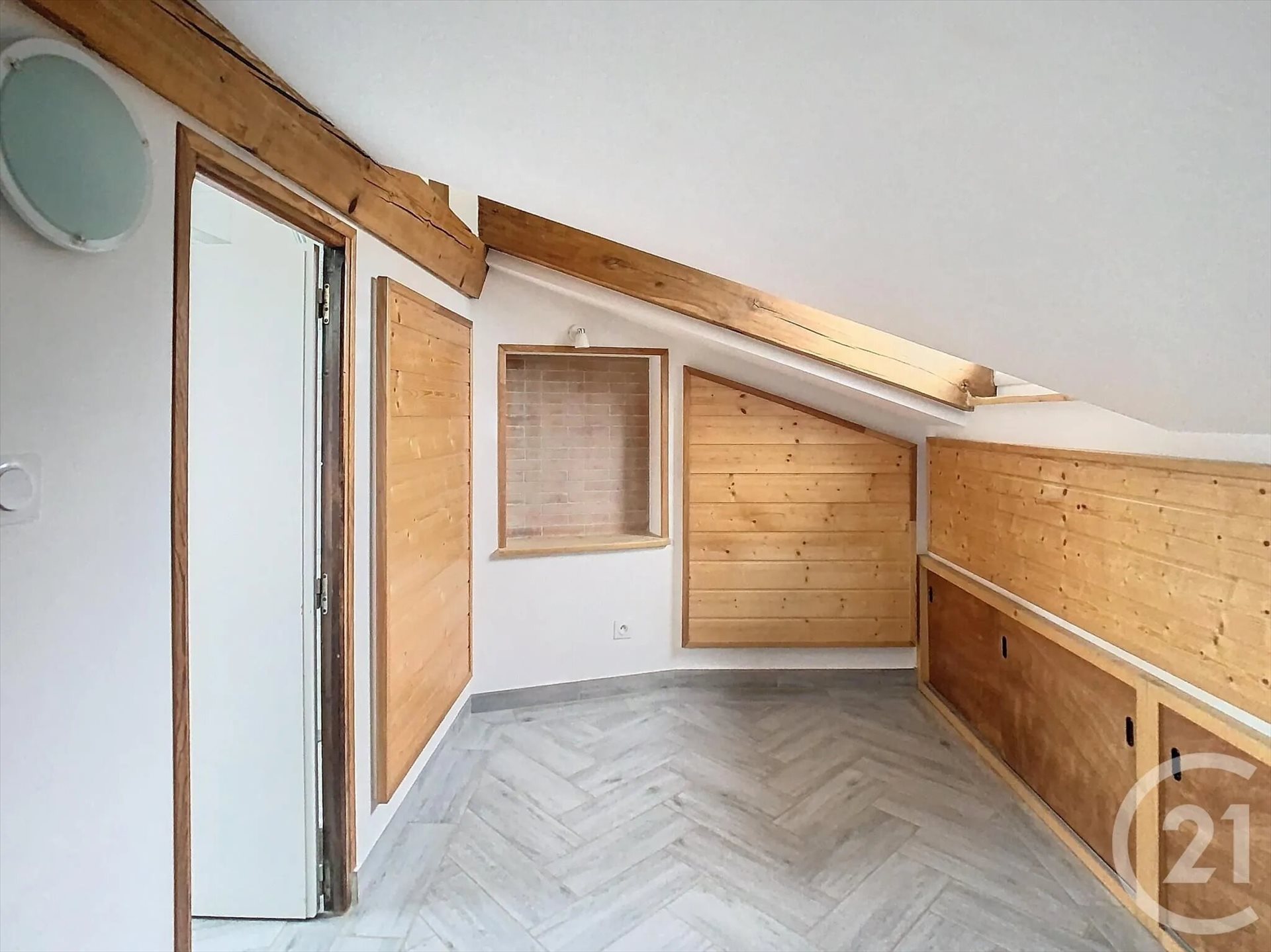 Appartement à louer, 37m², Saint-Lizier