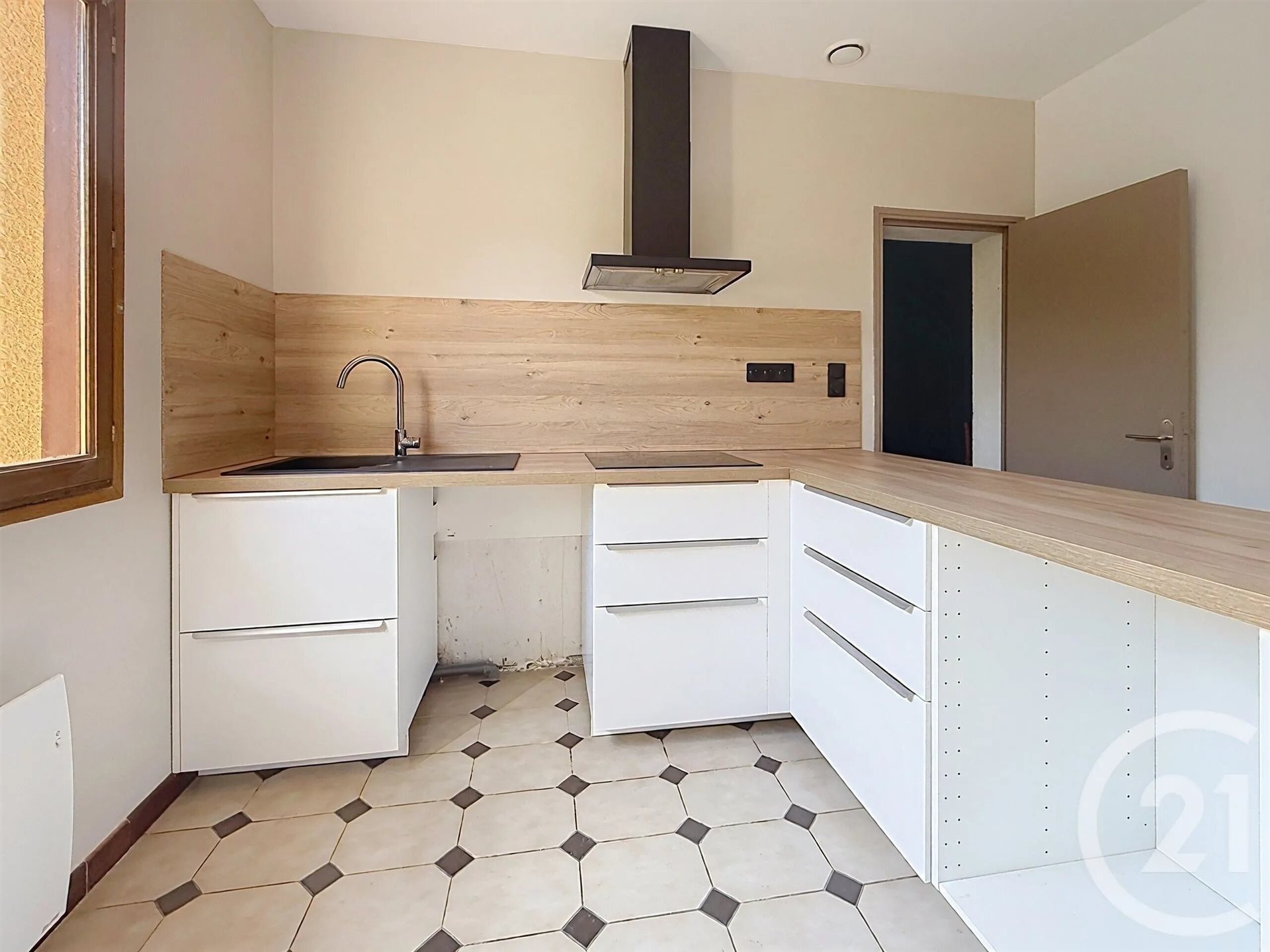 Maison à louer, 80m², Lorp-Sentaraille