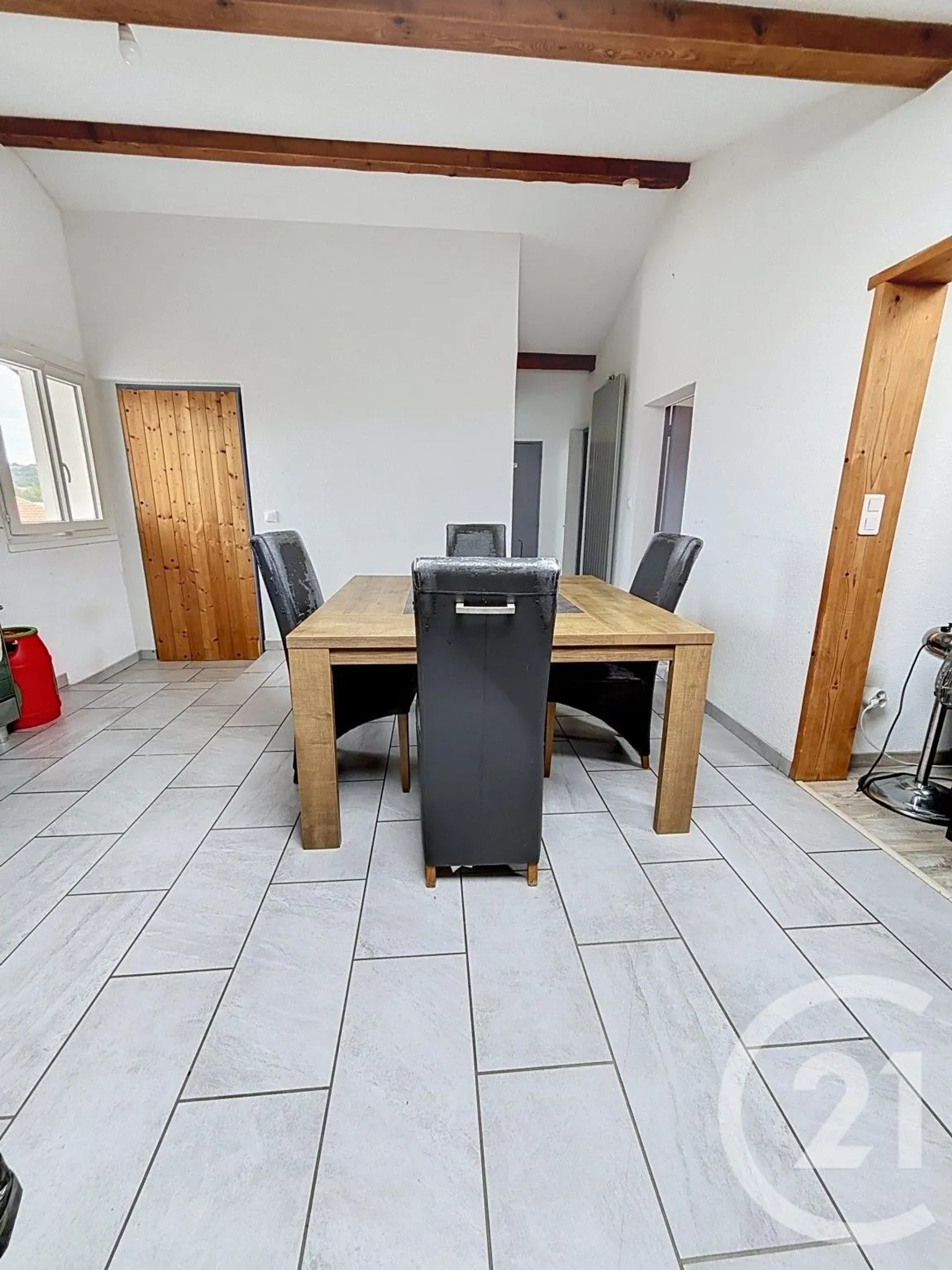 Appartement à louer, 68m², Saint-Lizier
