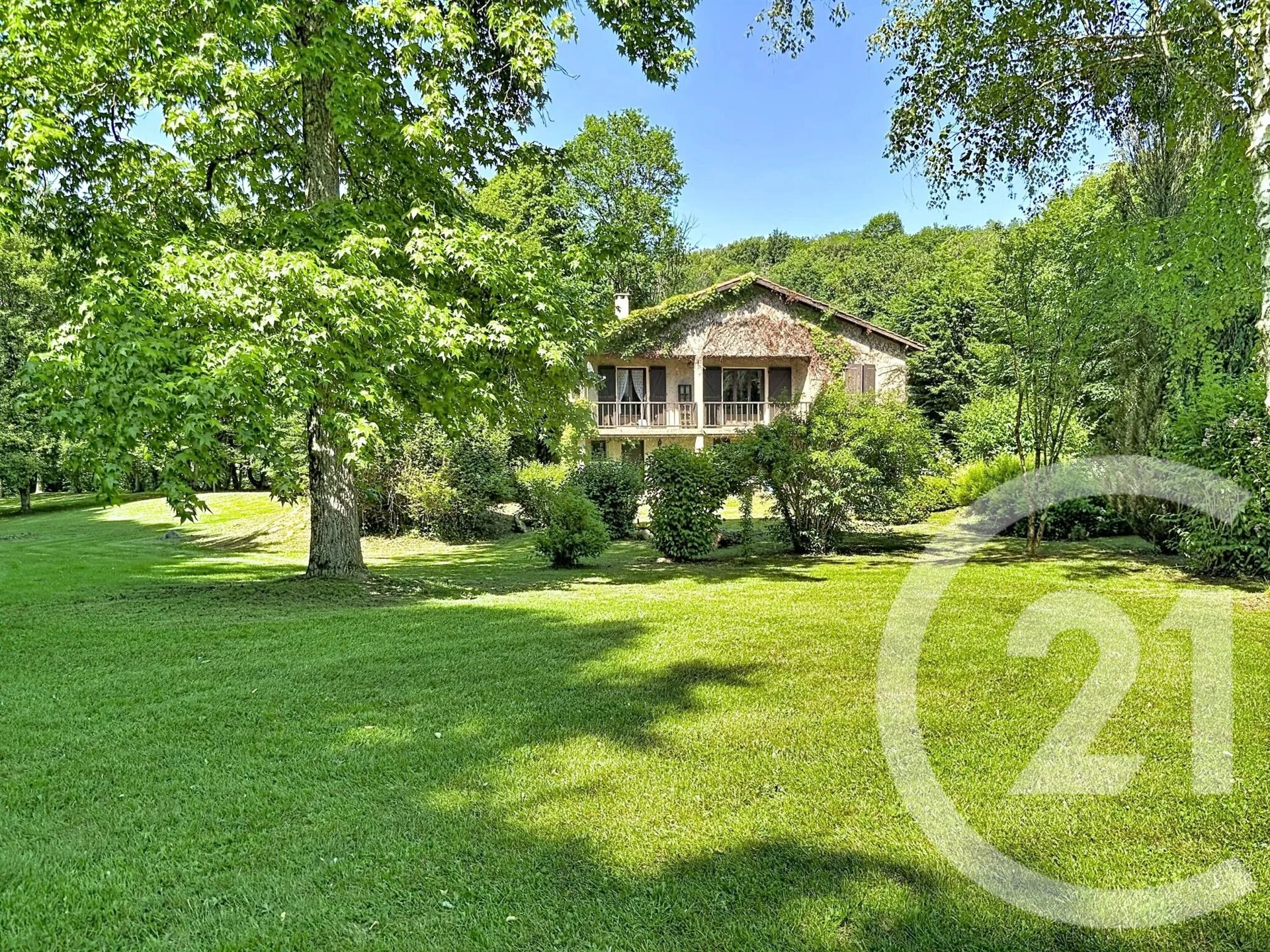 Maison à vendre, 156m², Oust