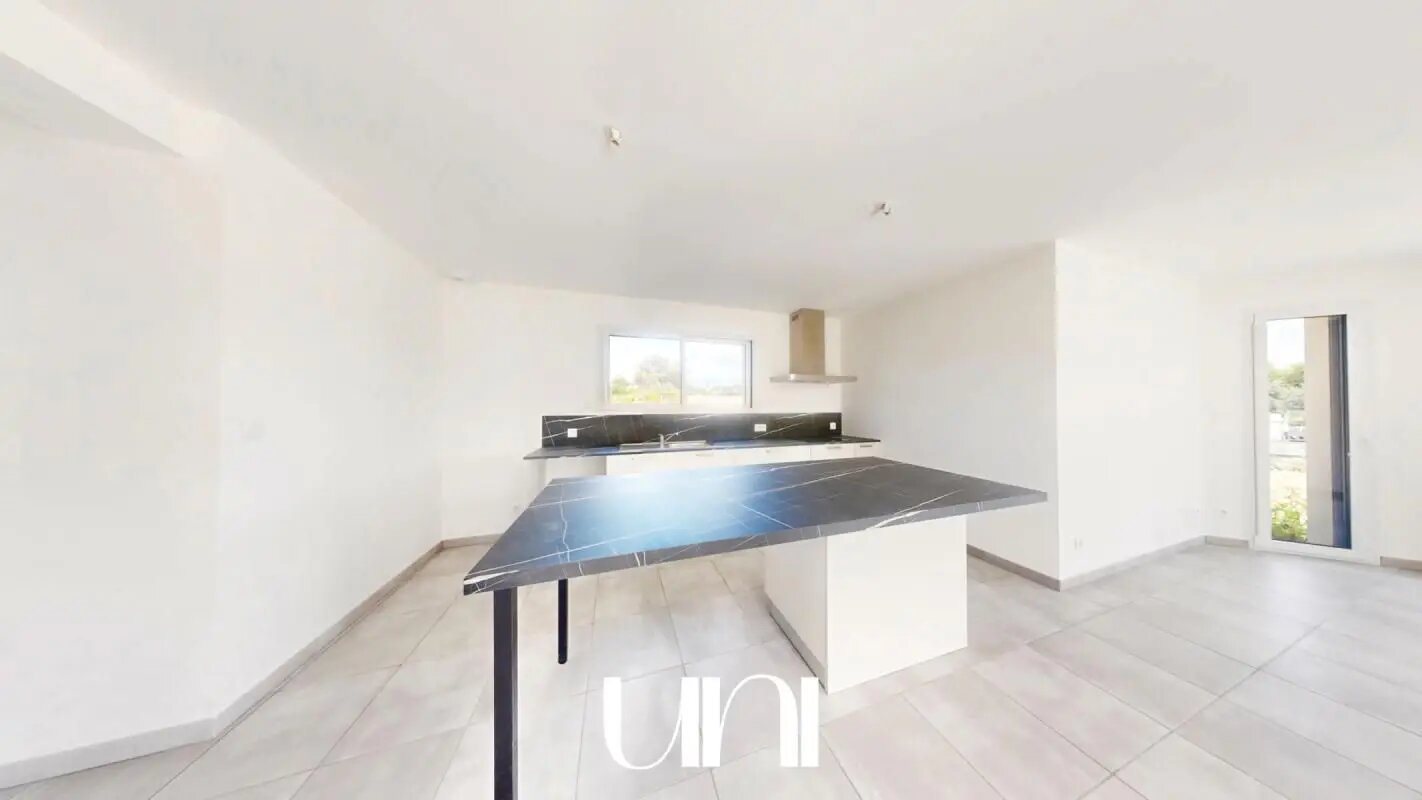 Maison à vendre, 132m², Longues-sur-Mer