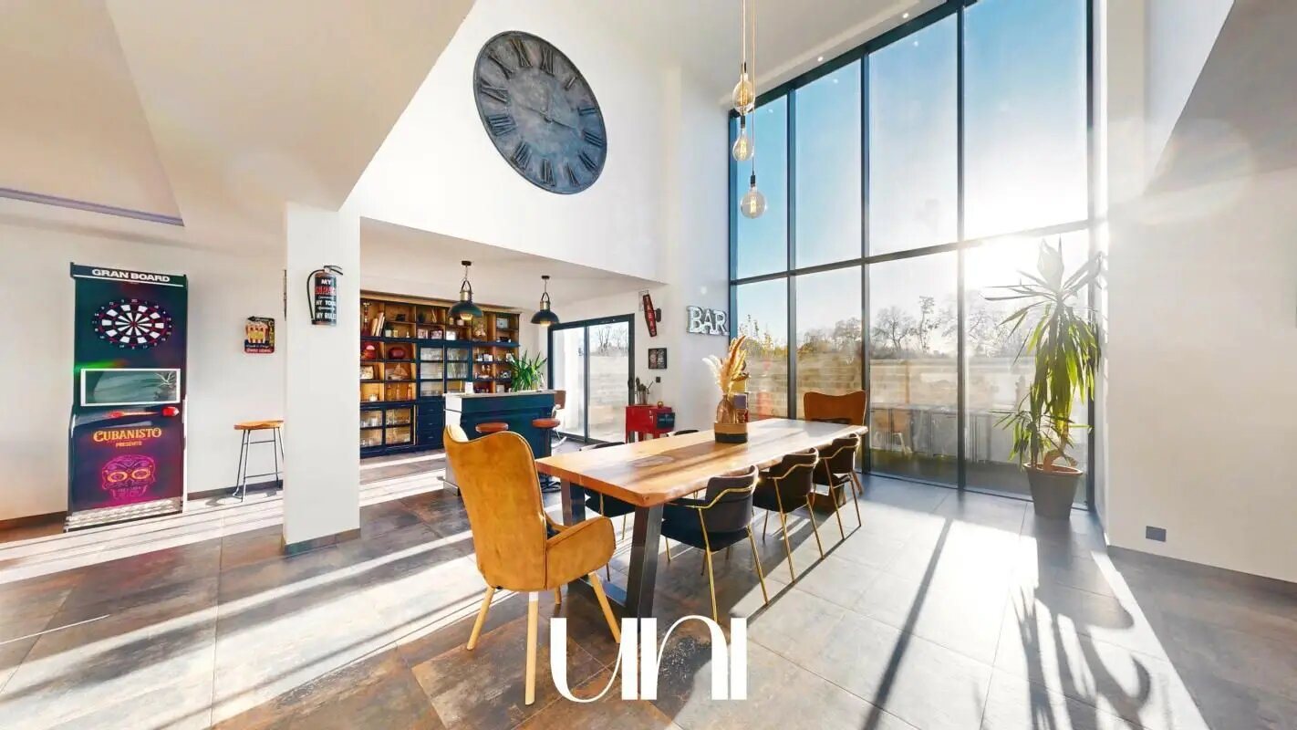 Maison à vendre, 317m², Saint-Loup-Hors