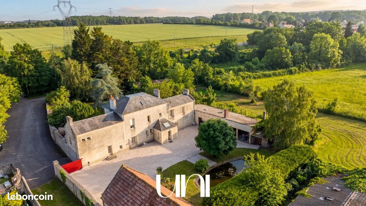 Maison à vendre, 232m², Saint-André-sur-Orne