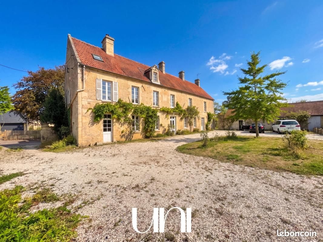 Maison à vendre, 270m², Rots