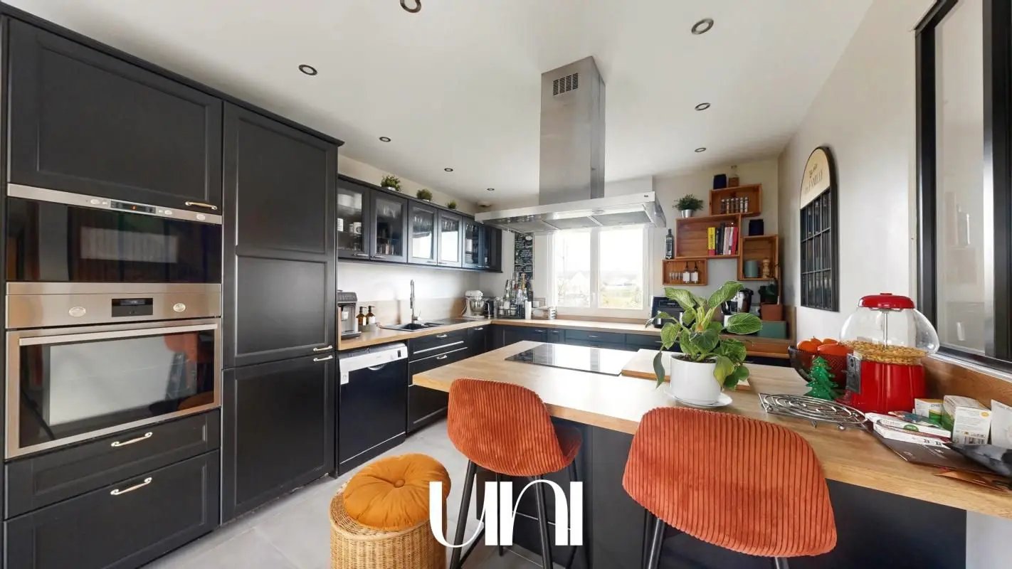 Maison à vendre, 160m², Le Castelet