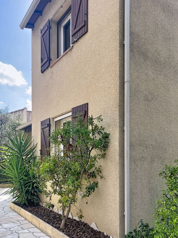 Maison à vendre, 97m², Nîmes