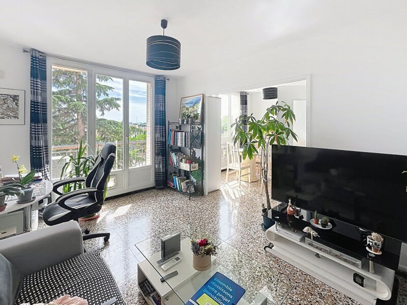 Appartement à vendre, 66m², Nîmes