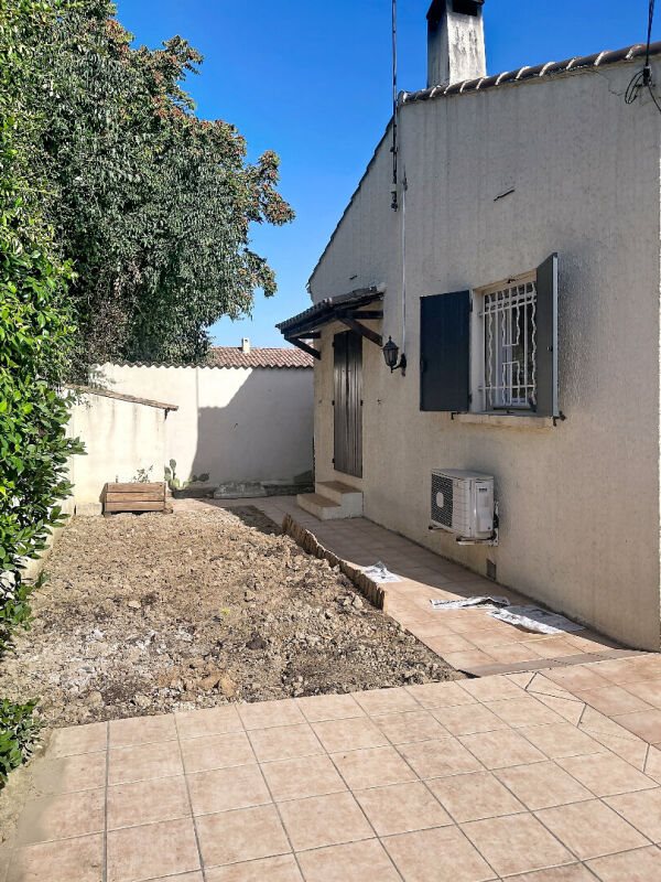 Maison à louer, 81m², Nîmes