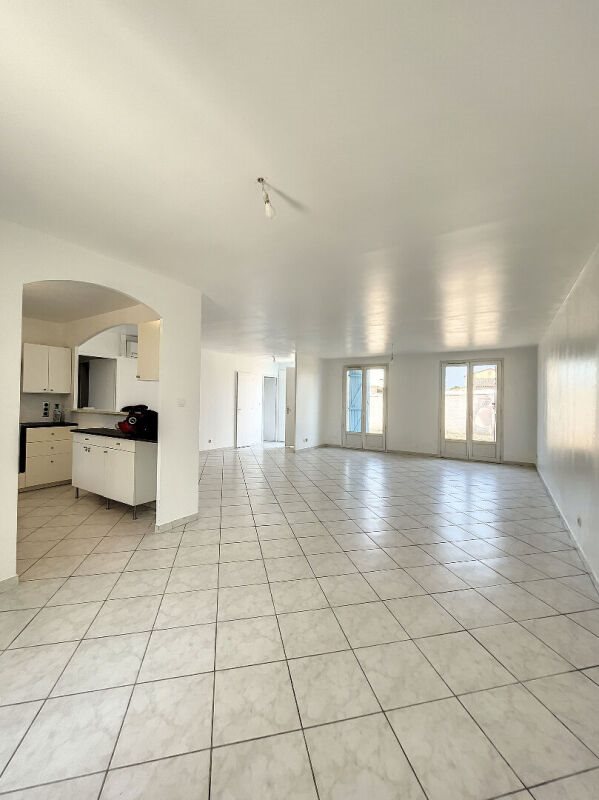 Maison à vendre, 122m², Caissargues