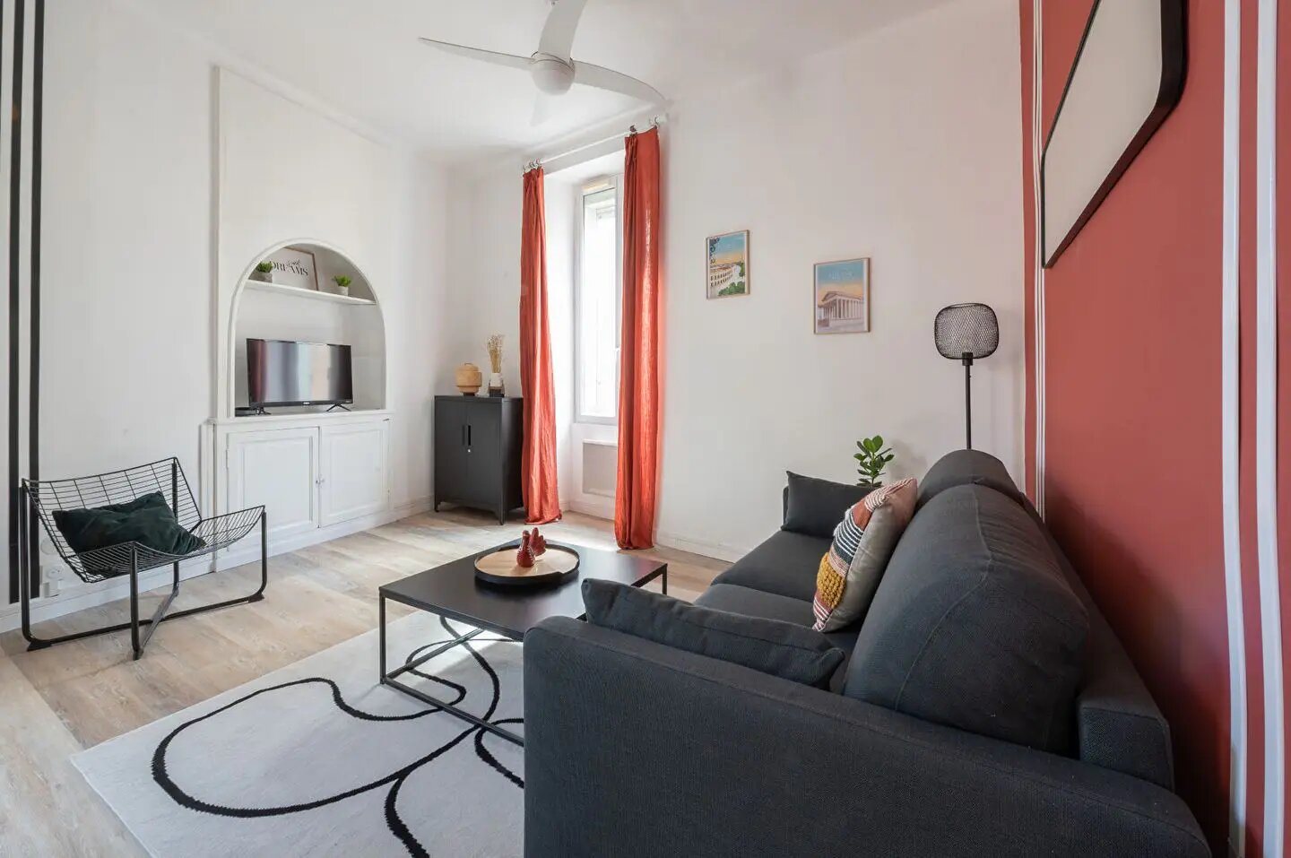 Appartement à louer, 38m², Nîmes