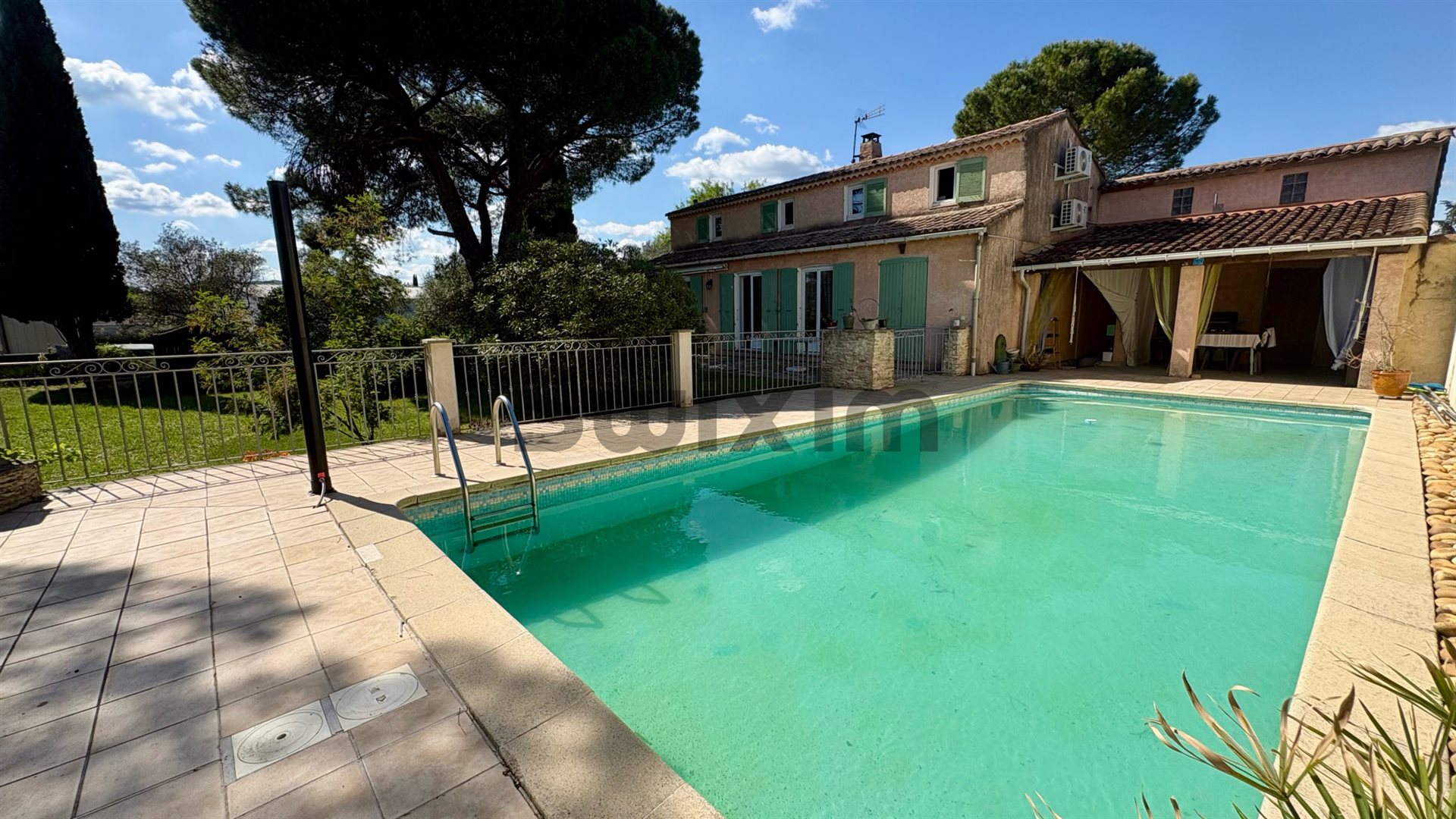 Maison à vendre, 160m², Alès