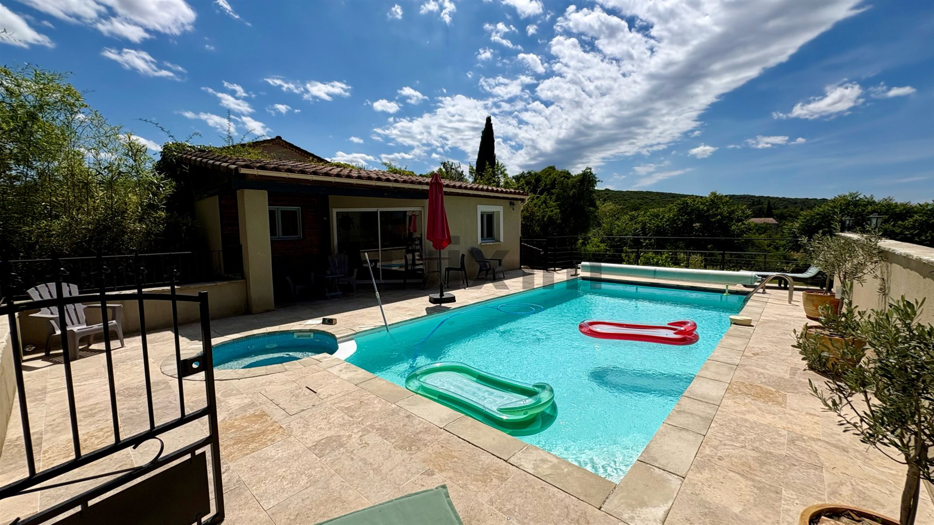 Maison à vendre, 160m², Brouzet-lès-Alès