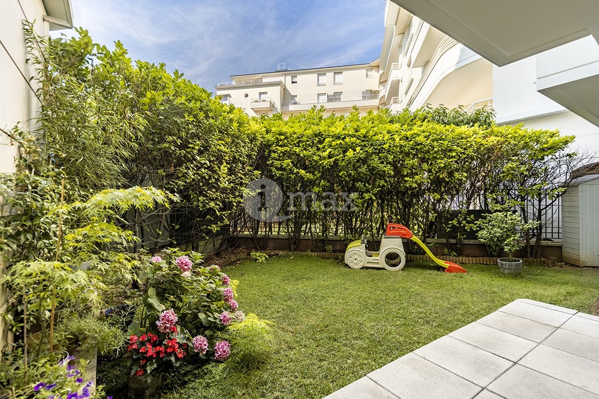 Appartement à vendre, 84m², Courbevoie