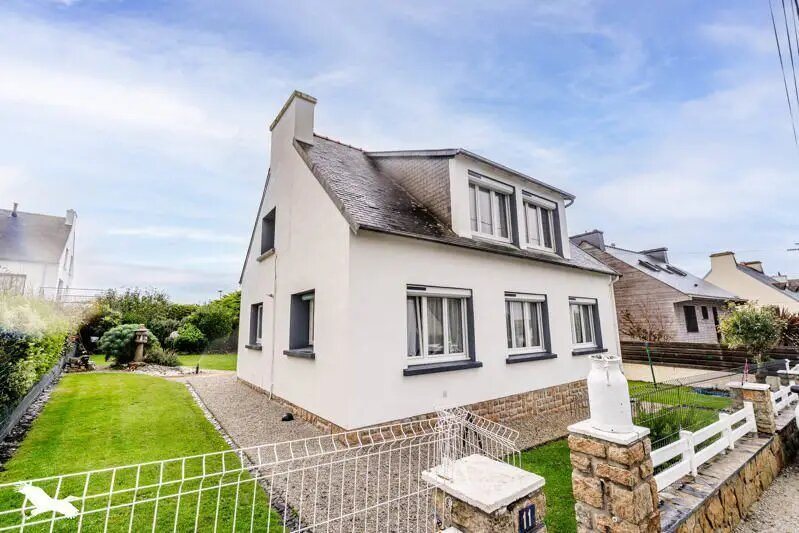 Maison à vendre, 103m², Saint-Nic