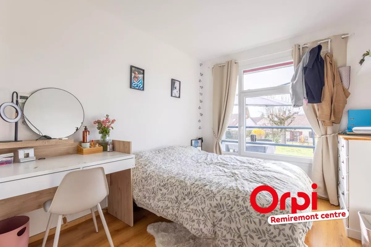 Appartement à vendre, 85m², Saint-Etienne-lès-Remiremont