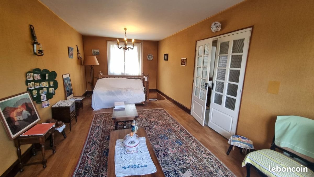 Maison à vendre, 143m², Piégut-Pluviers