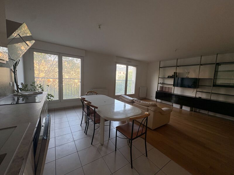 Appartement à louer, 72m², Paris 3ème